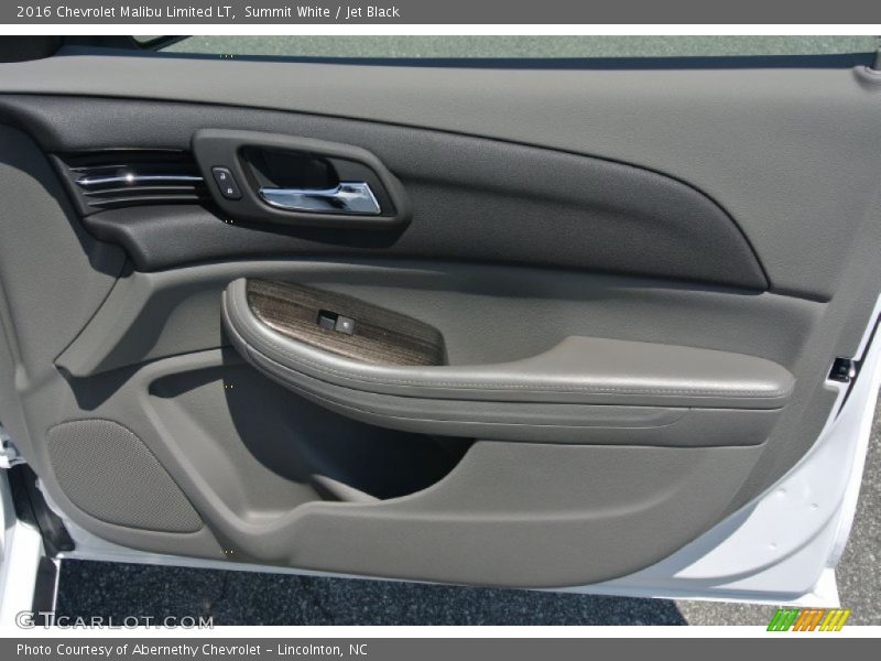 Summit White / Jet Black 2016 Chevrolet Malibu Limited LT