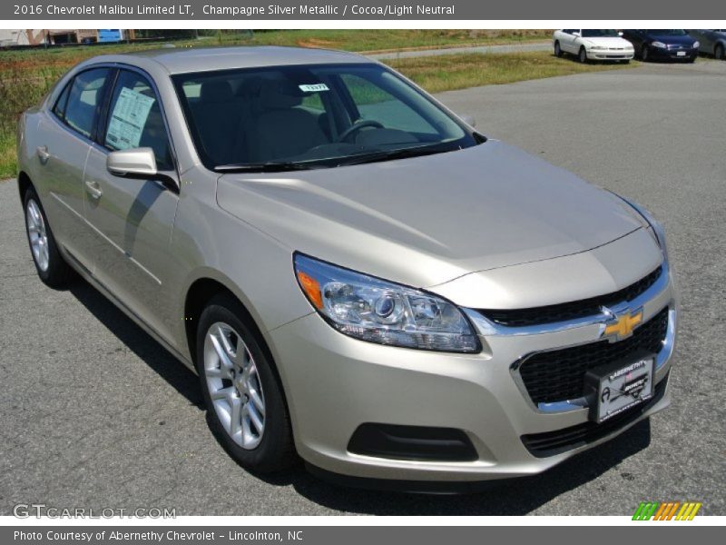 Champagne Silver Metallic / Cocoa/Light Neutral 2016 Chevrolet Malibu Limited LT