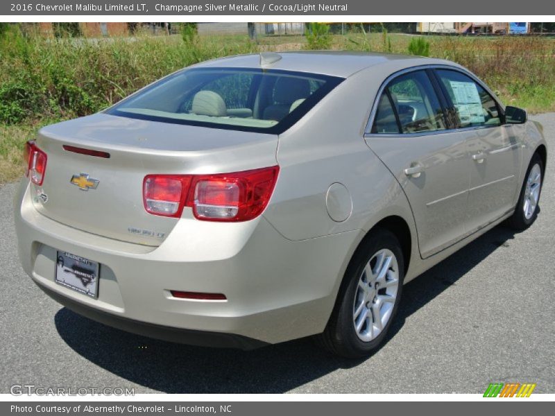 Champagne Silver Metallic / Cocoa/Light Neutral 2016 Chevrolet Malibu Limited LT