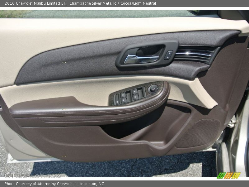 Champagne Silver Metallic / Cocoa/Light Neutral 2016 Chevrolet Malibu Limited LT