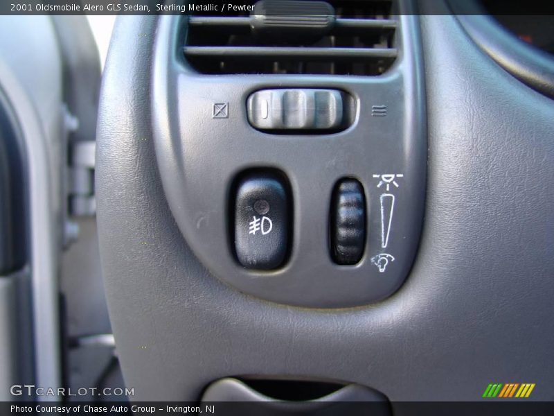 Sterling Metallic / Pewter 2001 Oldsmobile Alero GLS Sedan