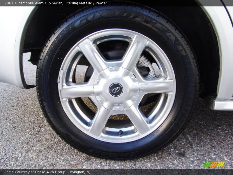 Sterling Metallic / Pewter 2001 Oldsmobile Alero GLS Sedan