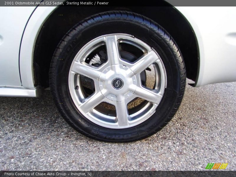 Sterling Metallic / Pewter 2001 Oldsmobile Alero GLS Sedan
