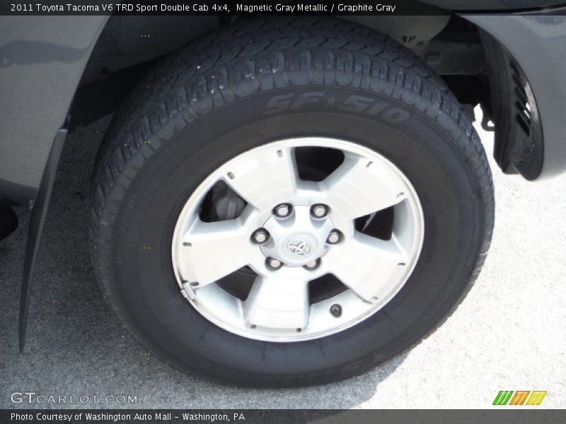 Magnetic Gray Metallic / Graphite Gray 2011 Toyota Tacoma V6 TRD Sport Double Cab 4x4
