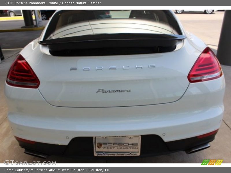 White / Cognac Natural Leather 2016 Porsche Panamera