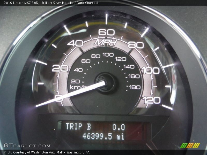 Brilliant Silver Metallic / Dark Charcoal 2010 Lincoln MKZ FWD
