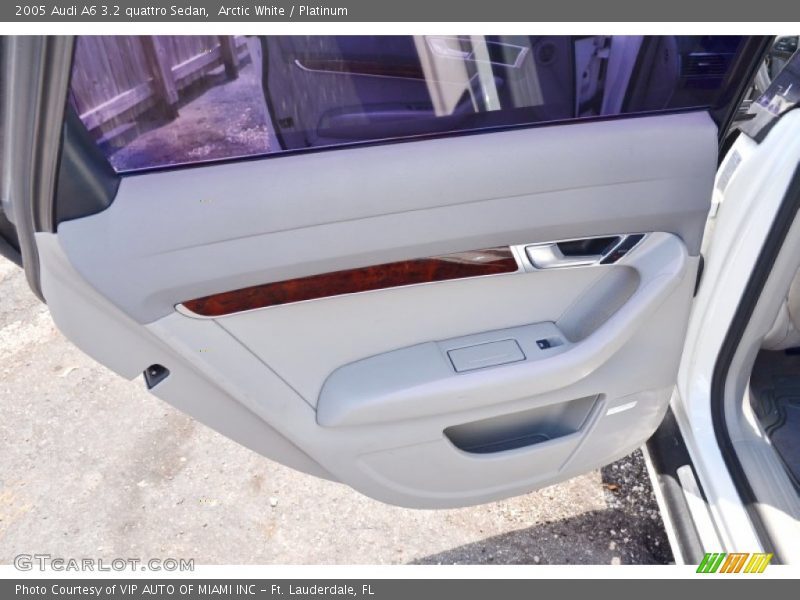 Arctic White / Platinum 2005 Audi A6 3.2 quattro Sedan