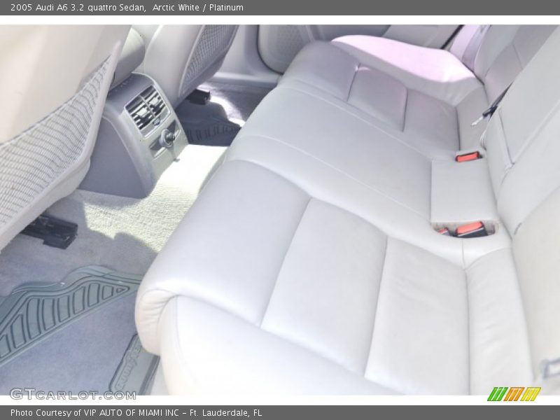 Arctic White / Platinum 2005 Audi A6 3.2 quattro Sedan