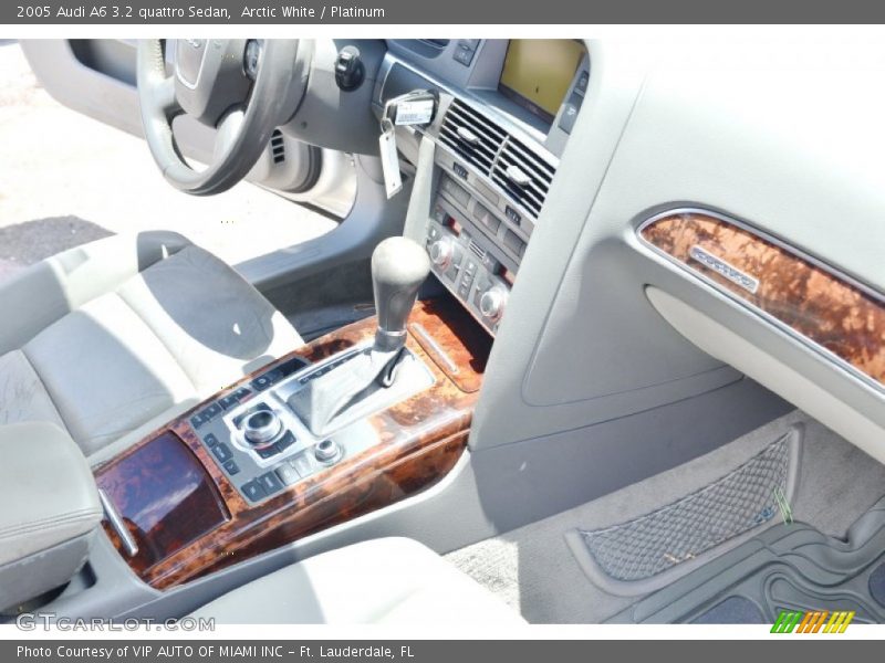 Arctic White / Platinum 2005 Audi A6 3.2 quattro Sedan