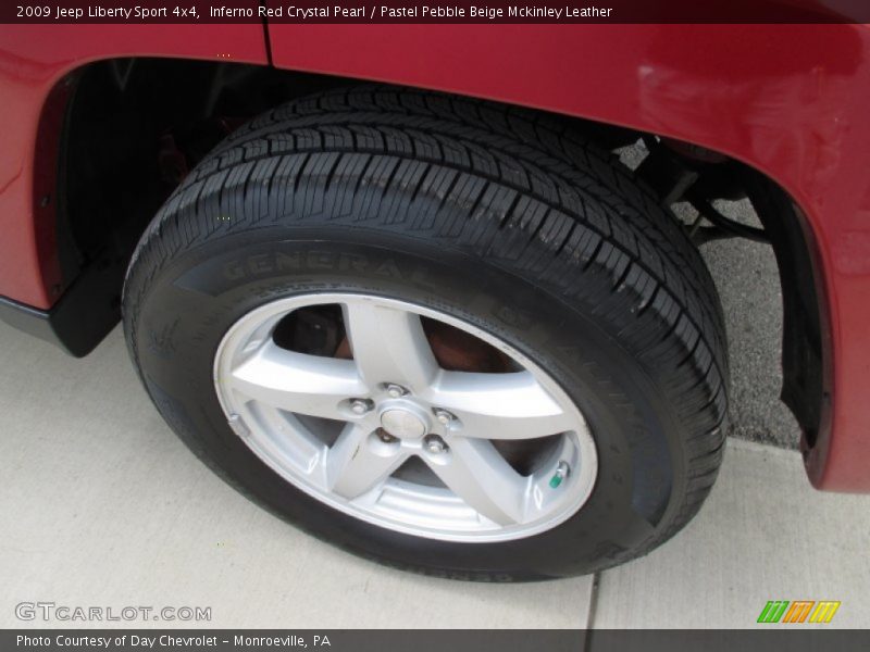 Inferno Red Crystal Pearl / Pastel Pebble Beige Mckinley Leather 2009 Jeep Liberty Sport 4x4