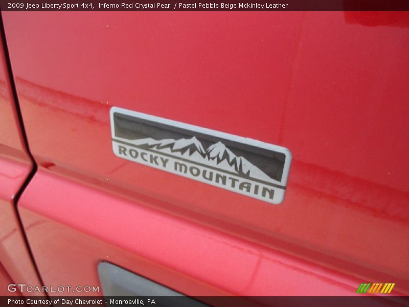 Inferno Red Crystal Pearl / Pastel Pebble Beige Mckinley Leather 2009 Jeep Liberty Sport 4x4