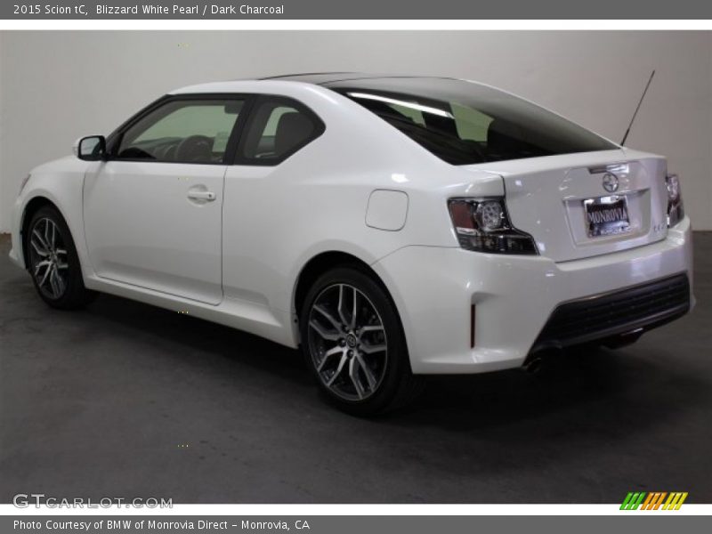 Blizzard White Pearl / Dark Charcoal 2015 Scion tC