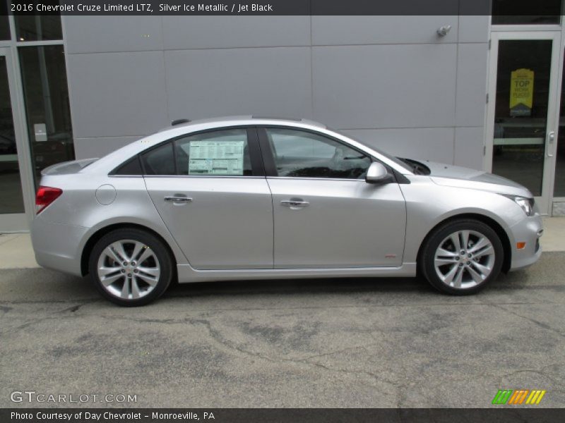 Silver Ice Metallic / Jet Black 2016 Chevrolet Cruze Limited LTZ