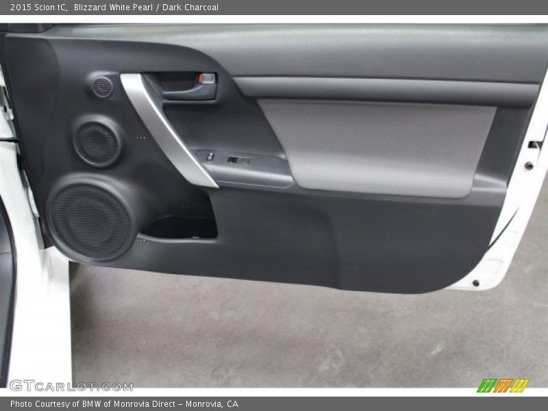 Blizzard White Pearl / Dark Charcoal 2015 Scion tC
