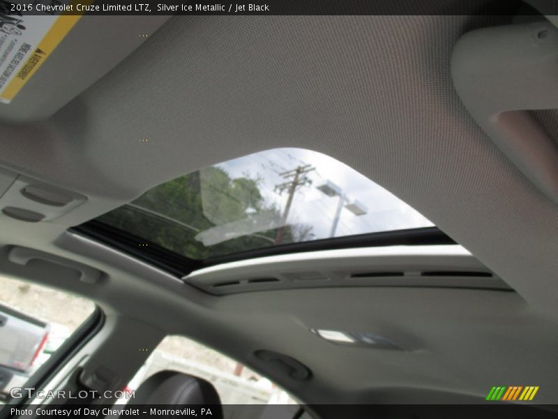 Silver Ice Metallic / Jet Black 2016 Chevrolet Cruze Limited LTZ