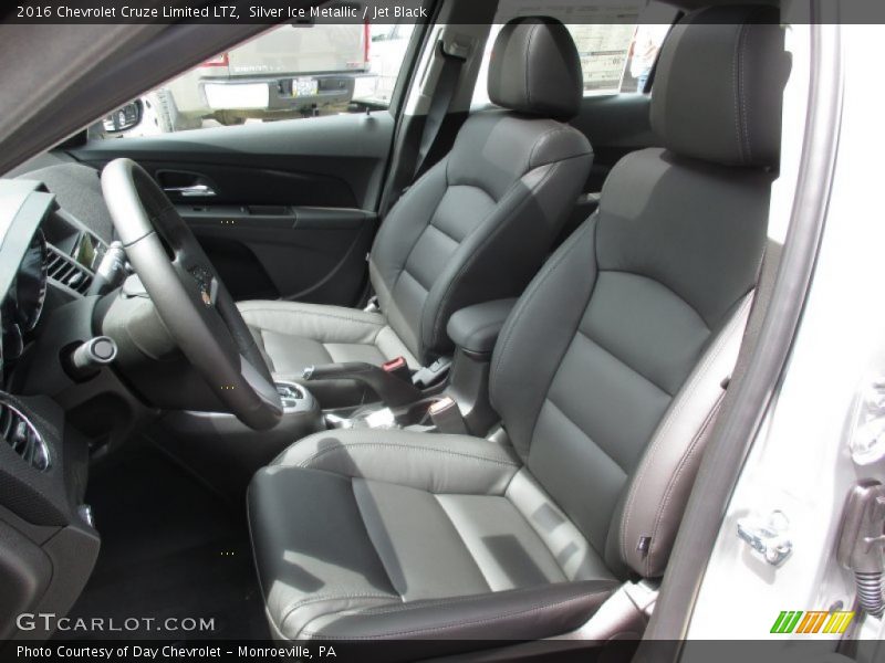 Silver Ice Metallic / Jet Black 2016 Chevrolet Cruze Limited LTZ