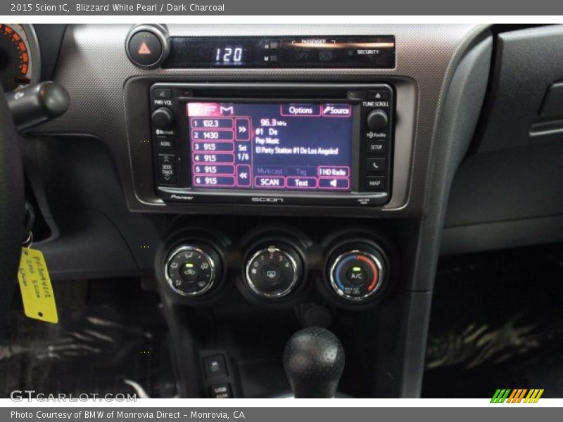 Blizzard White Pearl / Dark Charcoal 2015 Scion tC