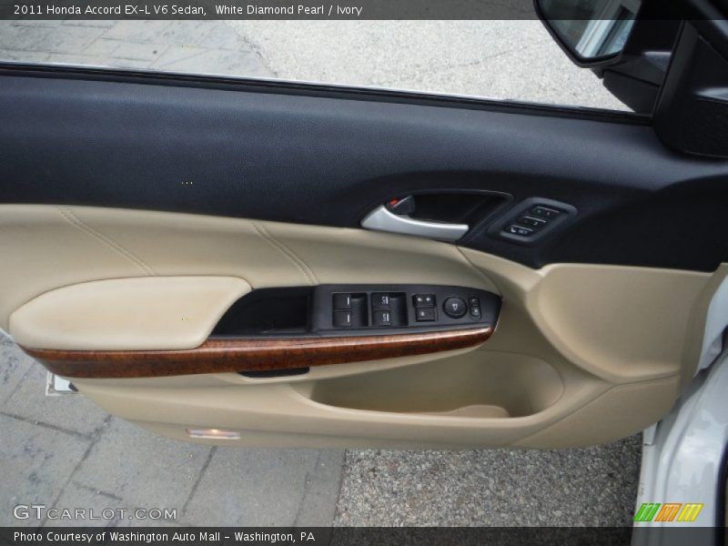 White Diamond Pearl / Ivory 2011 Honda Accord EX-L V6 Sedan