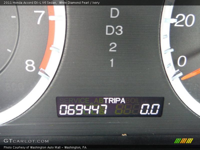 White Diamond Pearl / Ivory 2011 Honda Accord EX-L V6 Sedan