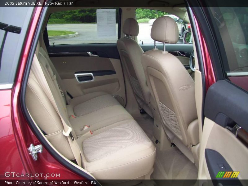 Ruby Red / Tan 2009 Saturn VUE XE