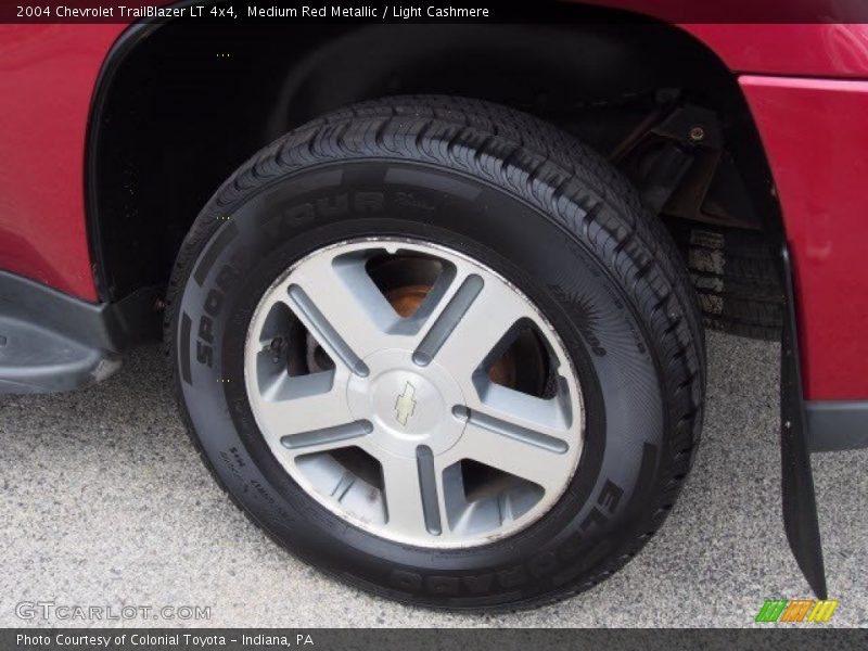 Medium Red Metallic / Light Cashmere 2004 Chevrolet TrailBlazer LT 4x4