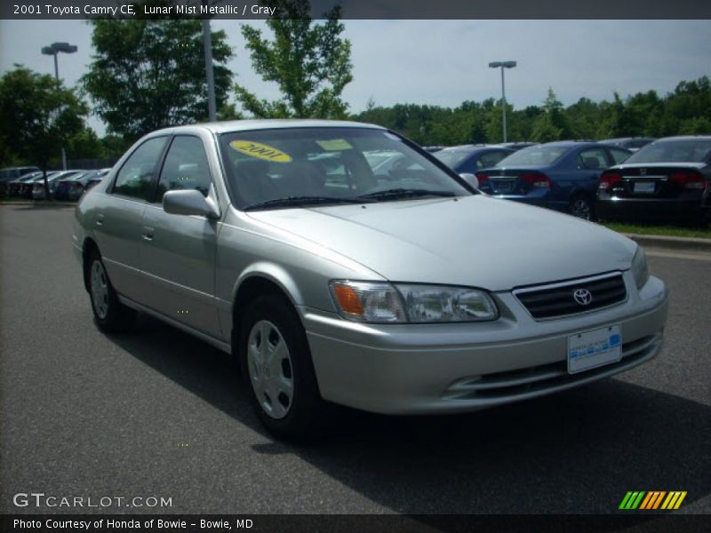 Lunar Mist Metallic / Gray 2001 Toyota Camry CE