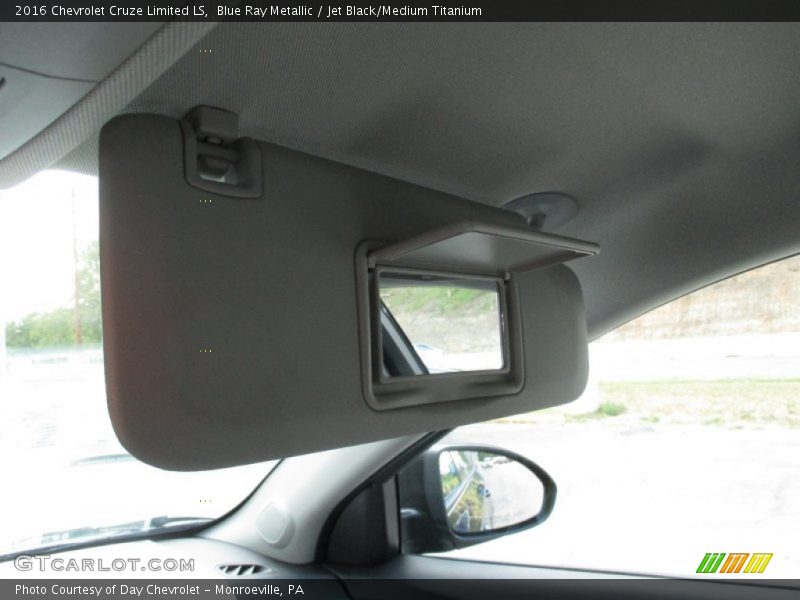 Blue Ray Metallic / Jet Black/Medium Titanium 2016 Chevrolet Cruze Limited LS