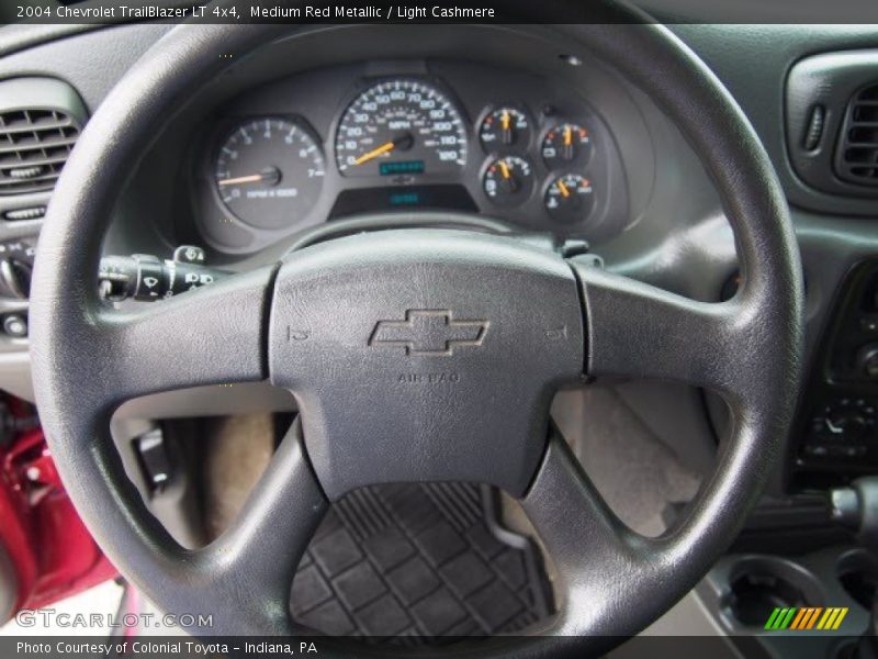 Medium Red Metallic / Light Cashmere 2004 Chevrolet TrailBlazer LT 4x4