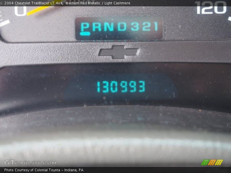 Medium Red Metallic / Light Cashmere 2004 Chevrolet TrailBlazer LT 4x4