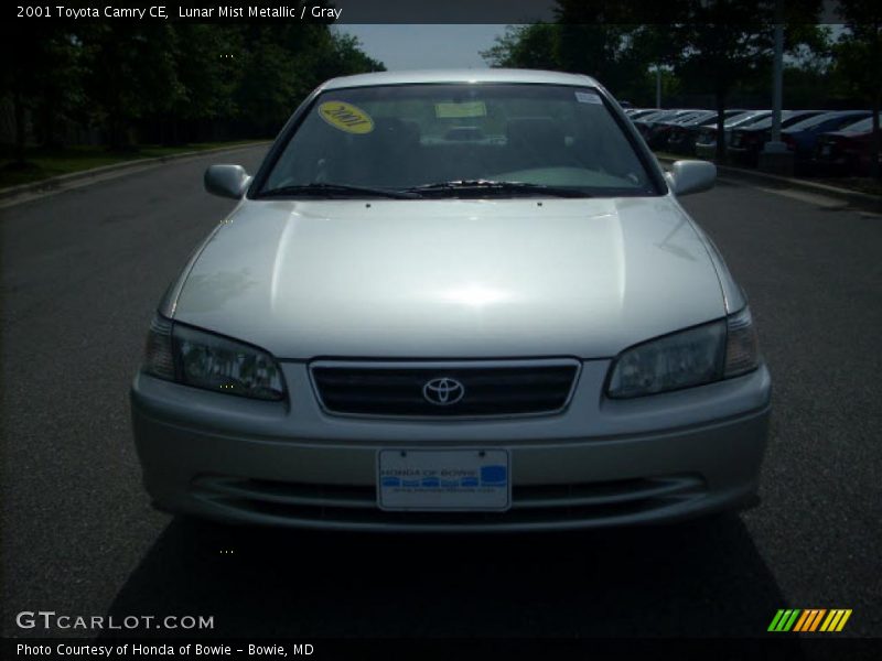 Lunar Mist Metallic / Gray 2001 Toyota Camry CE