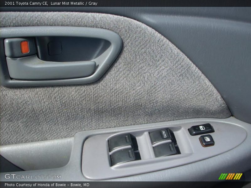 Lunar Mist Metallic / Gray 2001 Toyota Camry CE