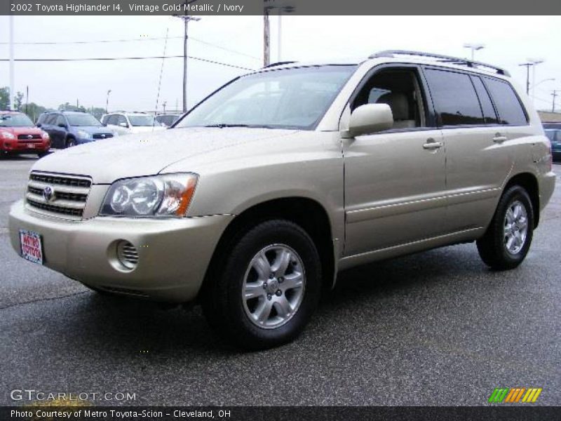 Vintage Gold Metallic / Ivory 2002 Toyota Highlander I4