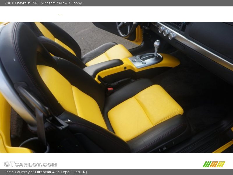 Slingshot Yellow / Ebony 2004 Chevrolet SSR