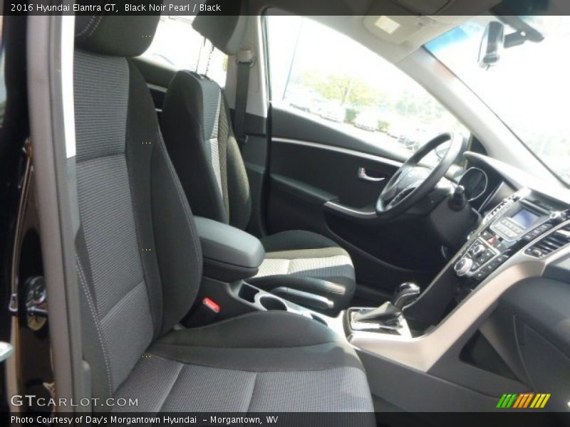 Black Noir Pearl / Black 2016 Hyundai Elantra GT
