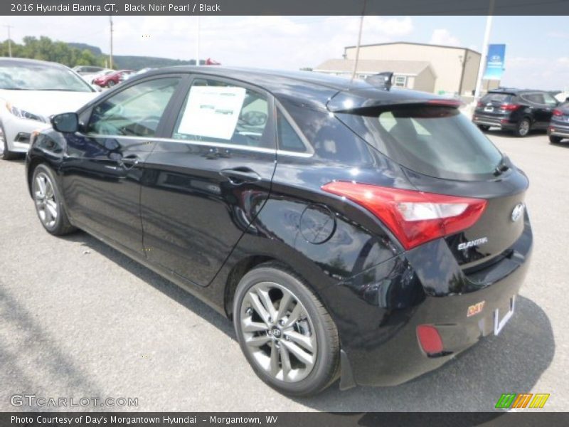 Black Noir Pearl / Black 2016 Hyundai Elantra GT
