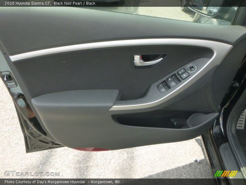 Black Noir Pearl / Black 2016 Hyundai Elantra GT
