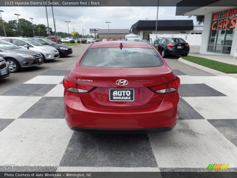 Geranium Red / Black 2015 Hyundai Elantra SE Sedan