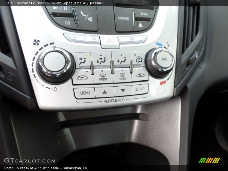 Silver Topaz Metallic / Jet Black 2015 Chevrolet Equinox LS