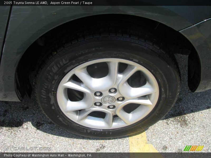 Aspen Green Pearl / Taupe 2005 Toyota Sienna LE AWD