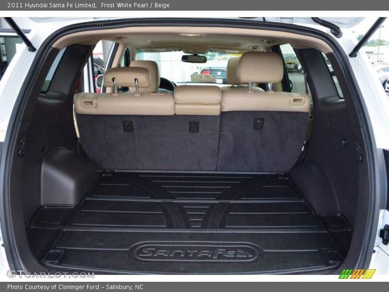 Frost White Pearl / Beige 2011 Hyundai Santa Fe Limited