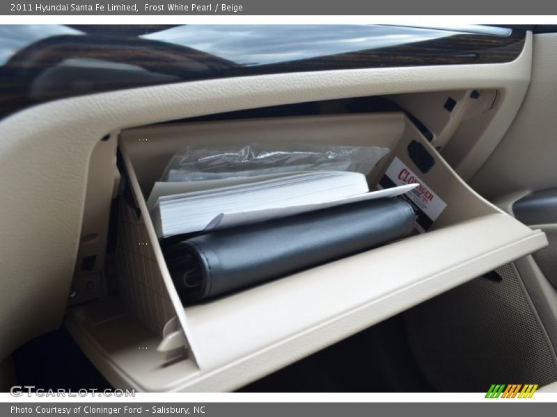 Frost White Pearl / Beige 2011 Hyundai Santa Fe Limited