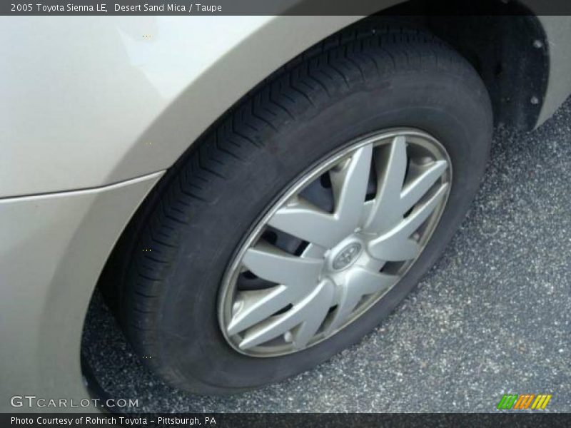 Desert Sand Mica / Taupe 2005 Toyota Sienna LE