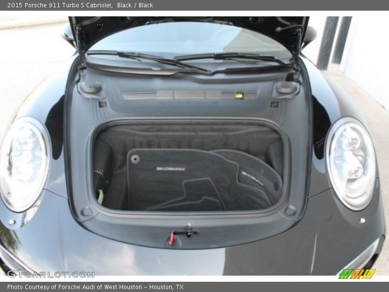  2015 911 Turbo S Cabriolet Trunk
