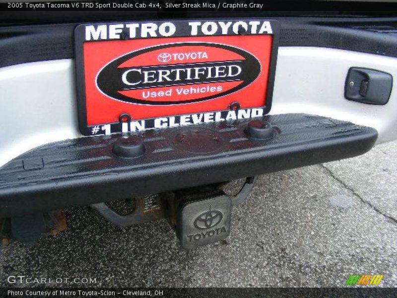 Silver Streak Mica / Graphite Gray 2005 Toyota Tacoma V6 TRD Sport Double Cab 4x4