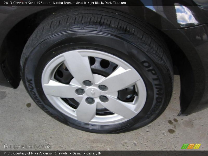 Mocha Bronze Metallic / Jet Black/Dark Titanium 2013 Chevrolet Sonic LS Sedan