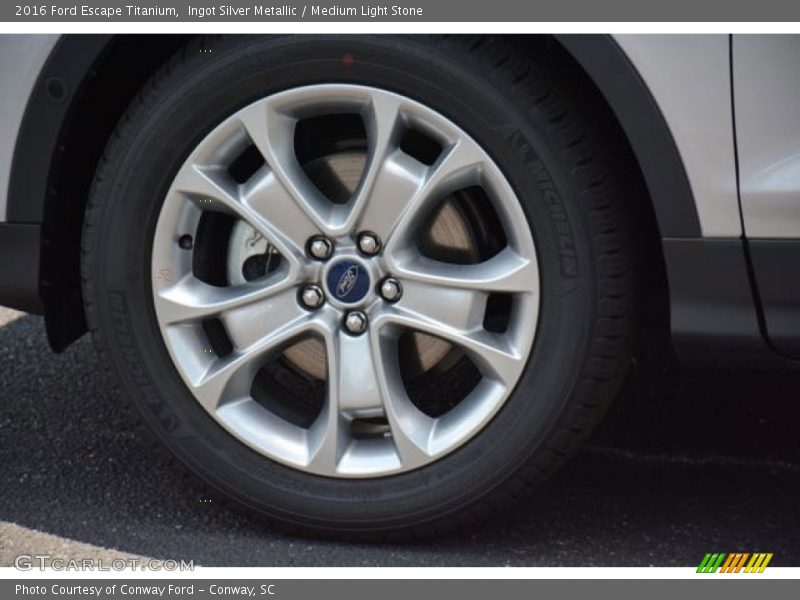 Ingot Silver Metallic / Medium Light Stone 2016 Ford Escape Titanium