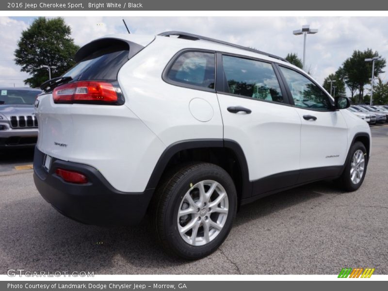 Bright White / Black 2016 Jeep Cherokee Sport