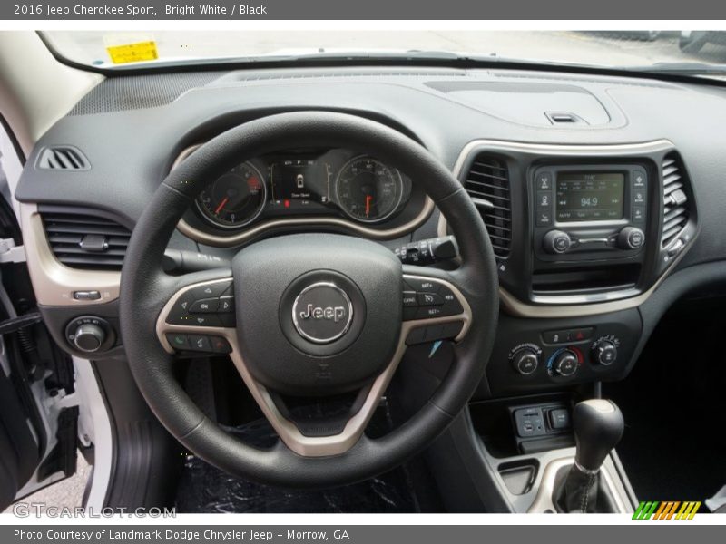 Bright White / Black 2016 Jeep Cherokee Sport