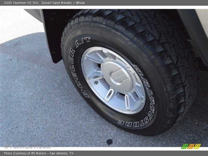 Desert Sand Metallic / Wheat 2005 Hummer H2 SUV