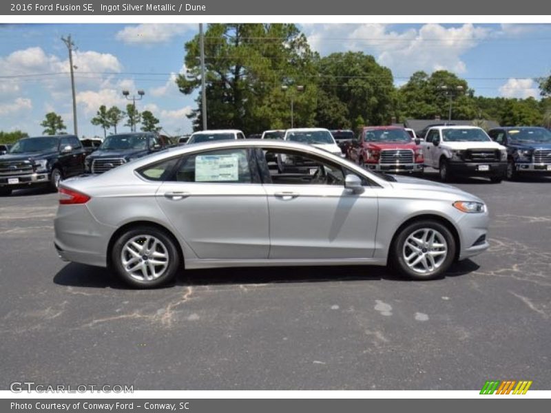 Ingot Silver Metallic / Dune 2016 Ford Fusion SE